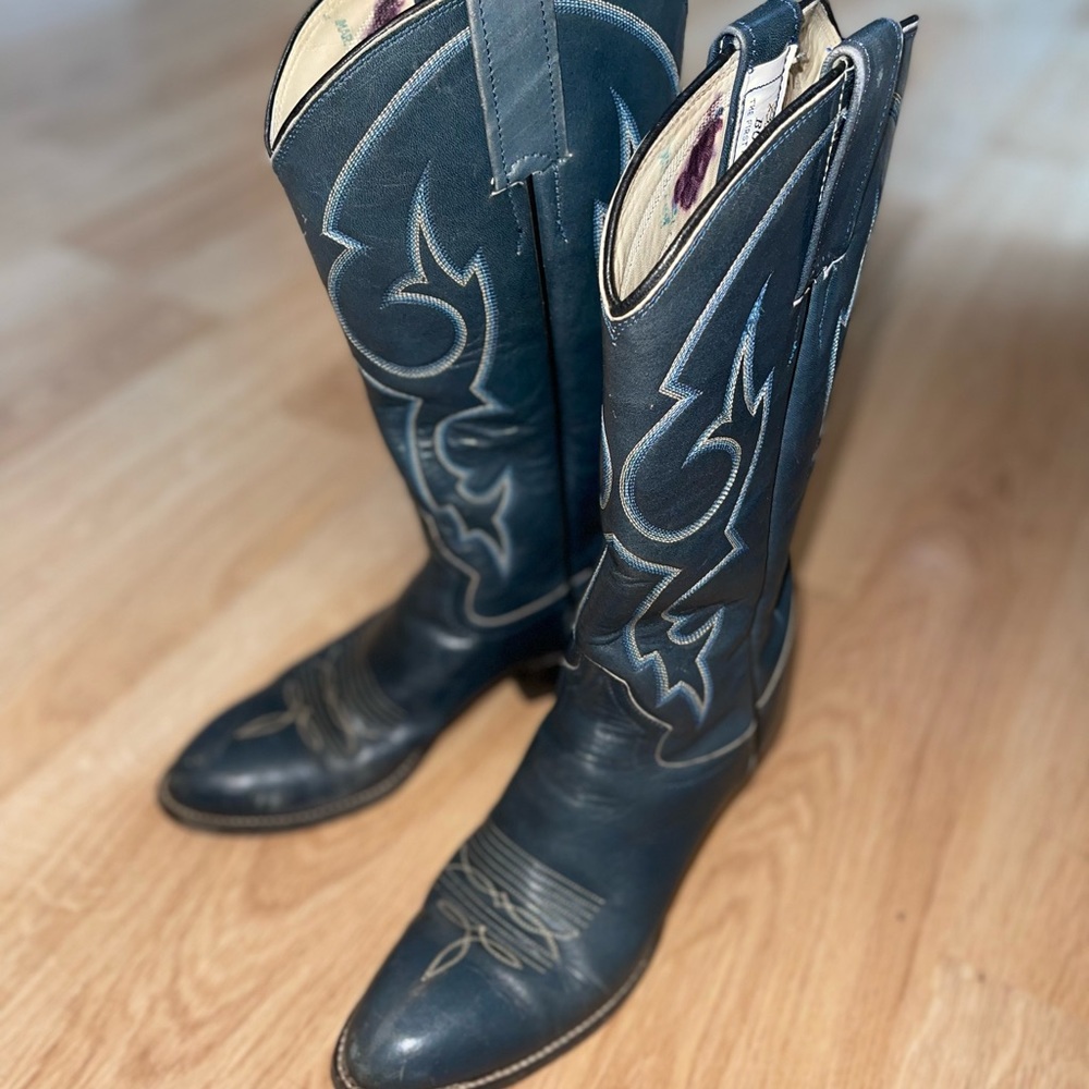 Cow girl boots.